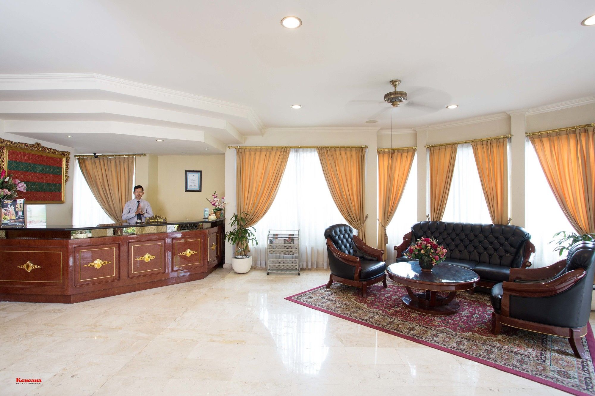 Hotel Indah Palace Γιογκιακάρτα Εξωτερικό φωτογραφία