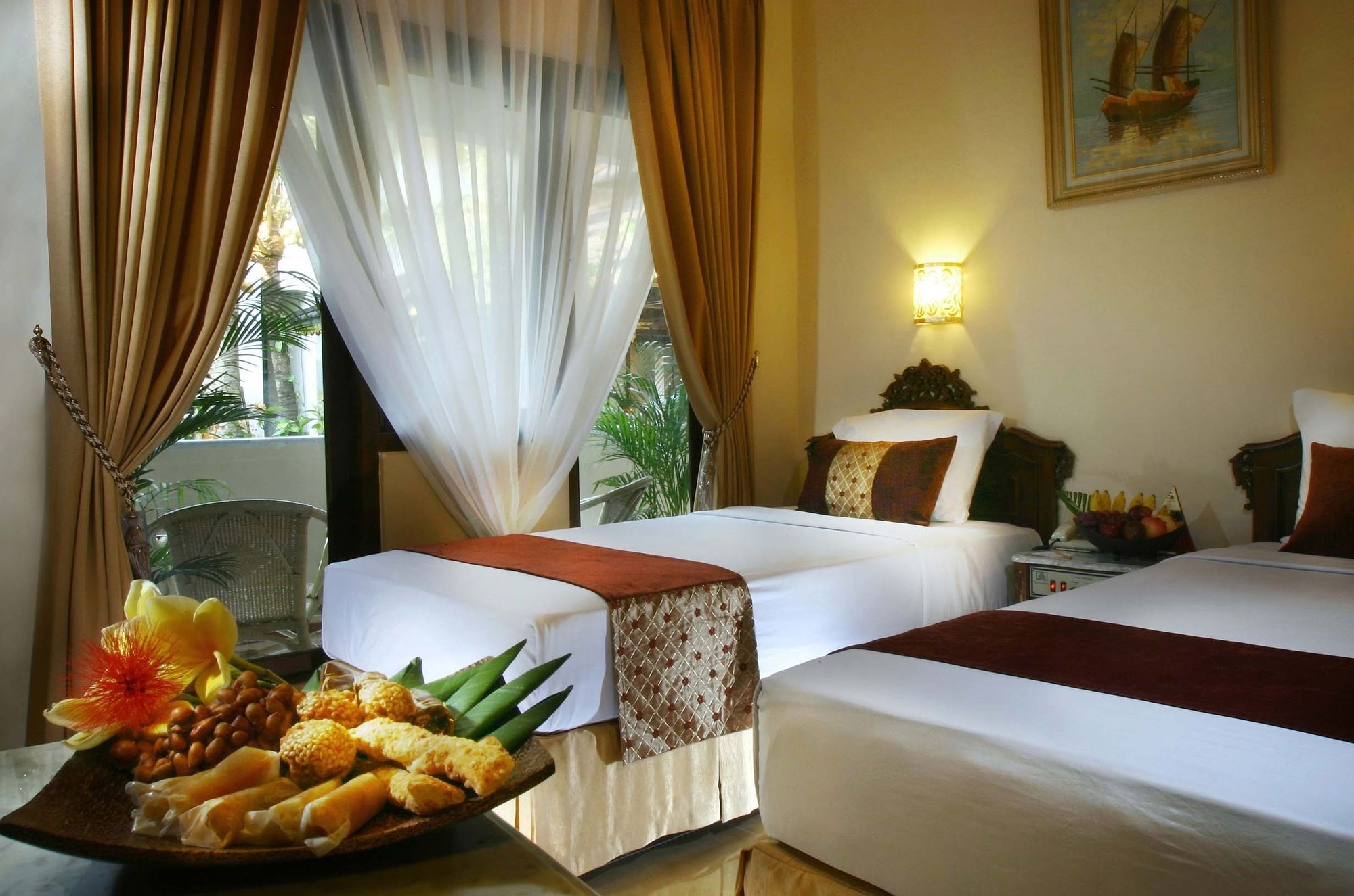 Hotel Indah Palace Γιογκιακάρτα Εξωτερικό φωτογραφία
