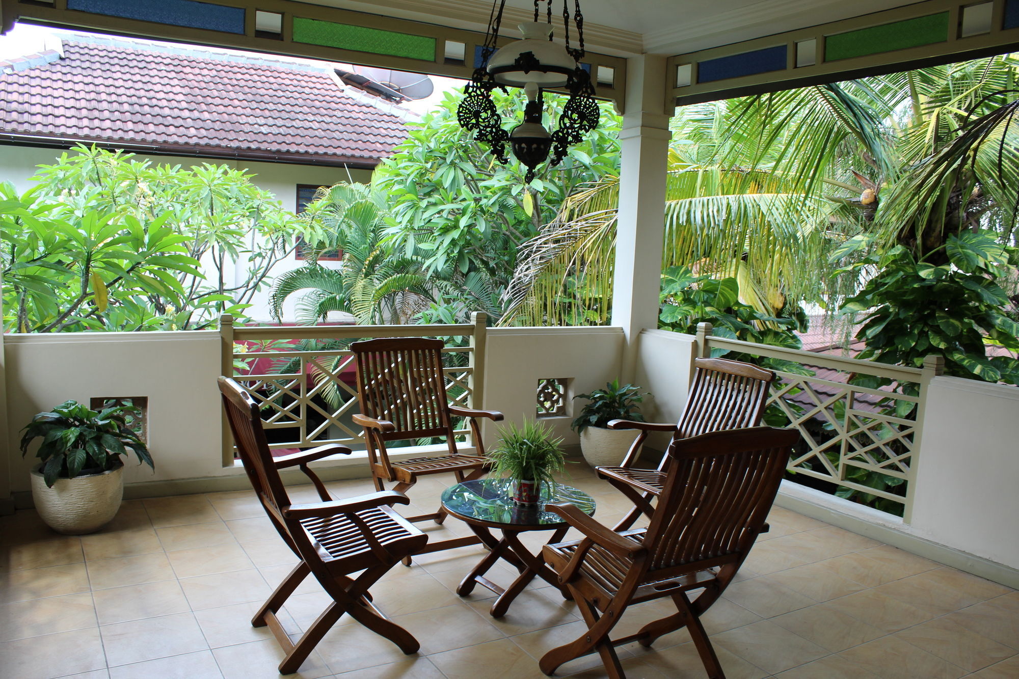 Hotel Indah Palace Γιογκιακάρτα Εξωτερικό φωτογραφία